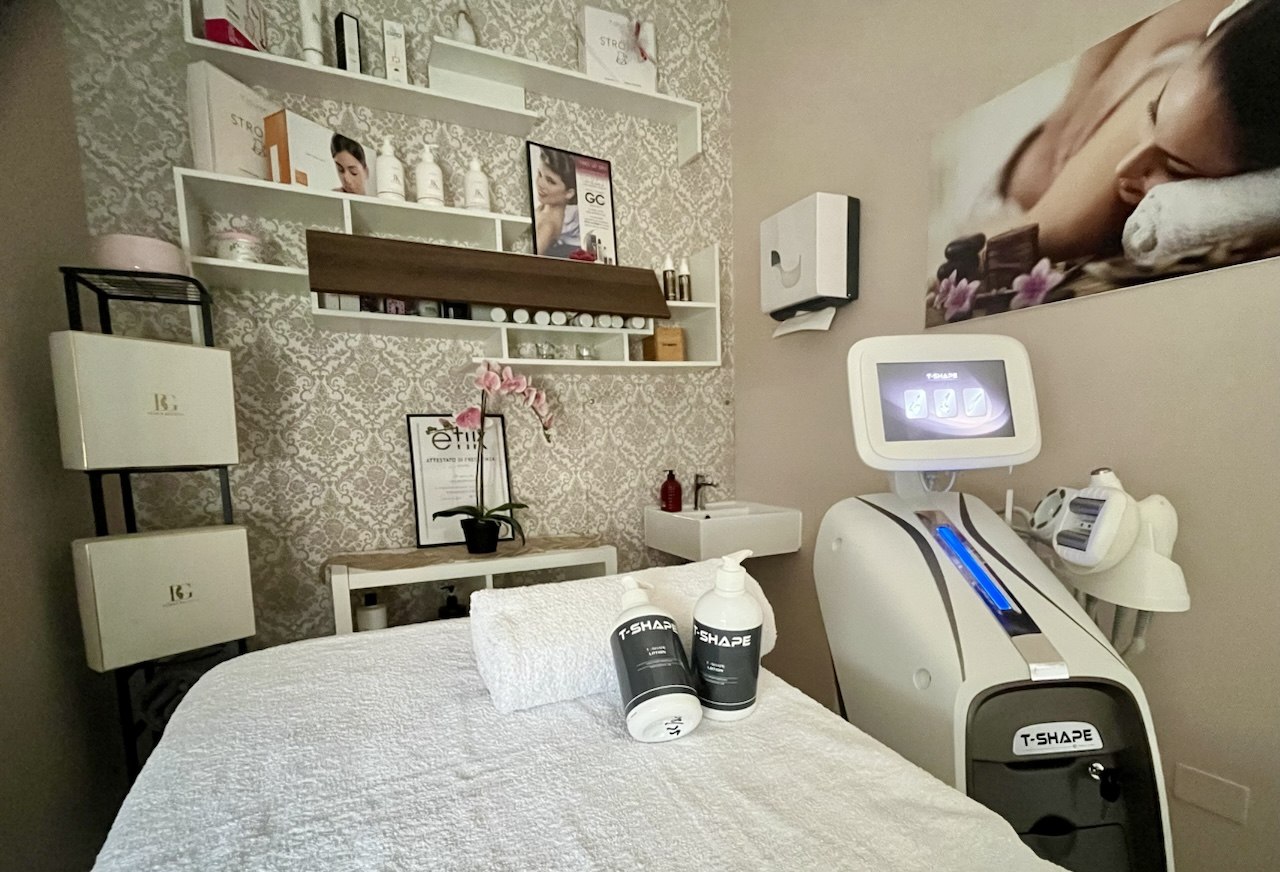 Cabina con il macchinario T-Shape